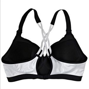 Victoria’s Secret Incredibly Sport Bra